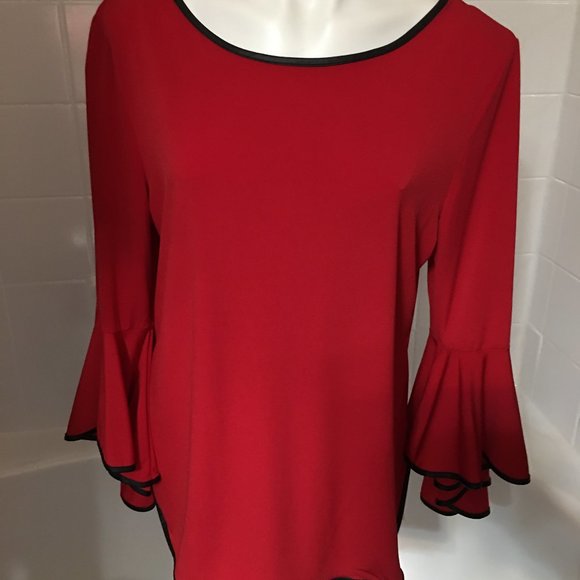 Coco Bianco Large Red Top, wide sleeves, Gorgeous New So Sexy  DB1 - Picture 1 of 3